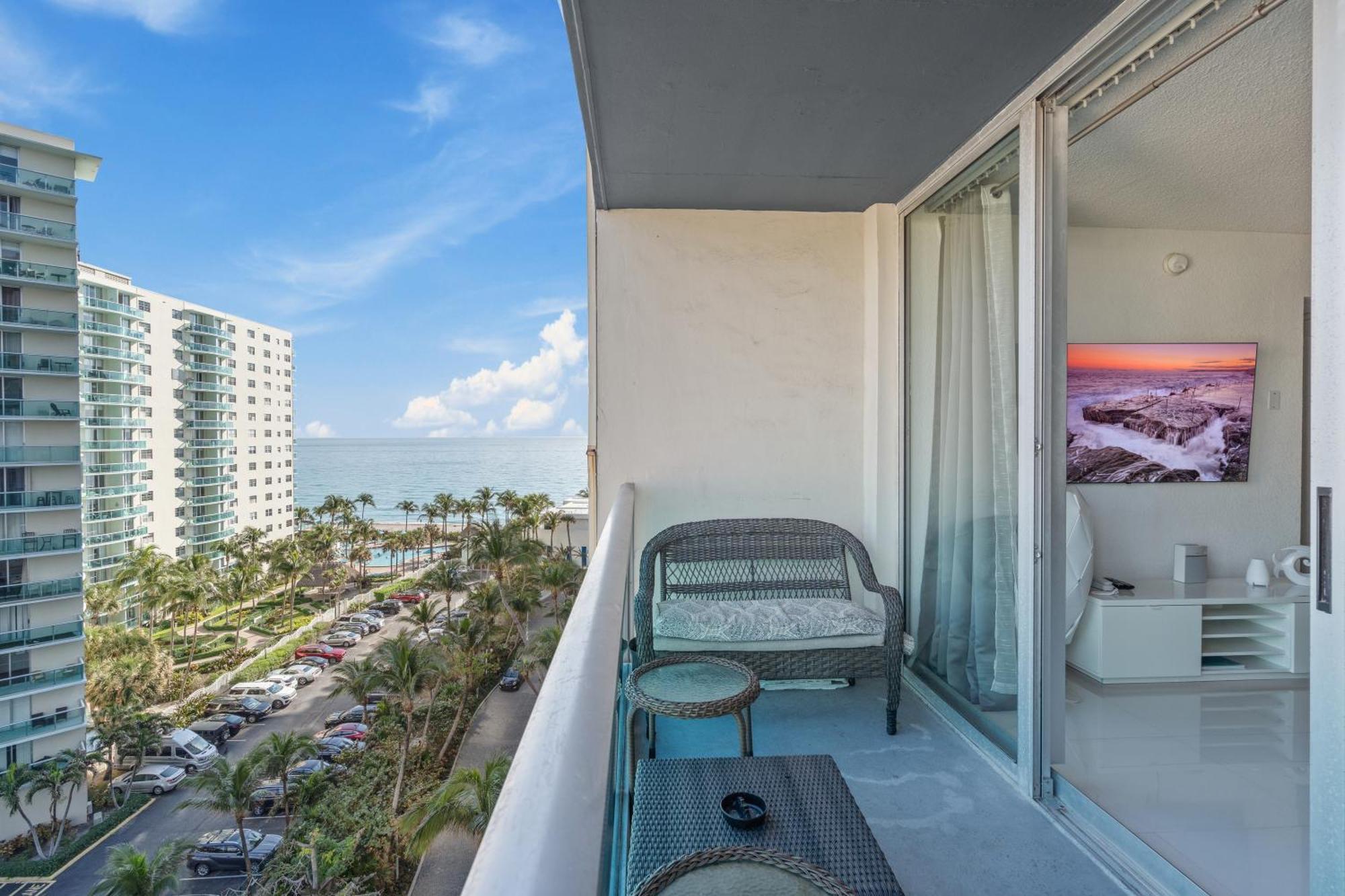 Great Apartment With Beach Access Hollywood Dış mekan fotoğraf